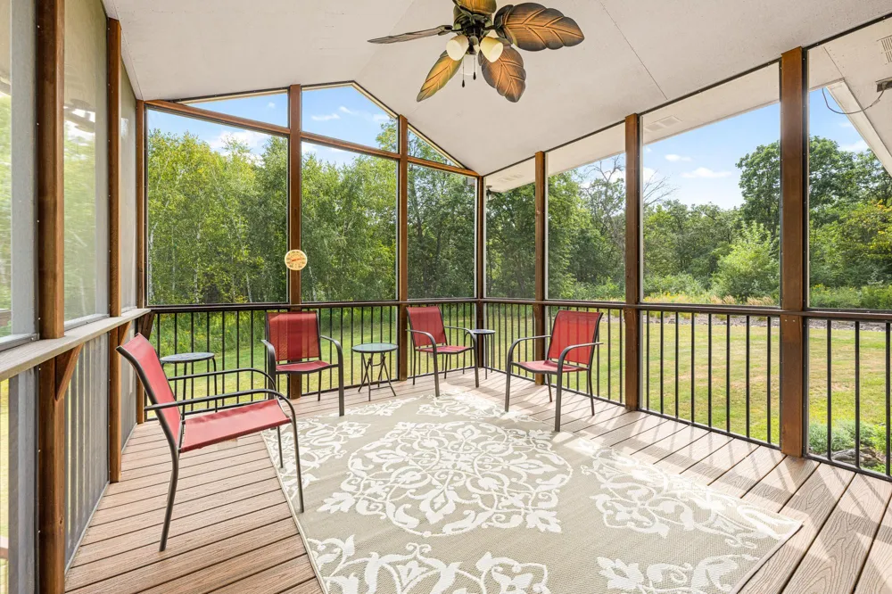 12370 Ravine Circle Stillwater, MN 55082