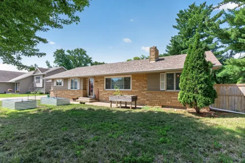 816 8th Street