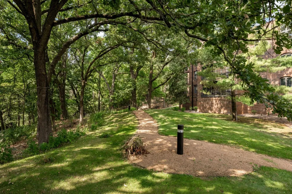 8400 Pennsylvania Road #320 Bloomington, MN 55438