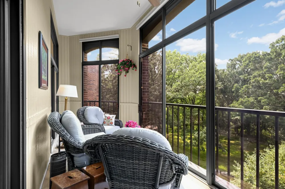8400 Pennsylvania Road #320 Bloomington, MN 55438