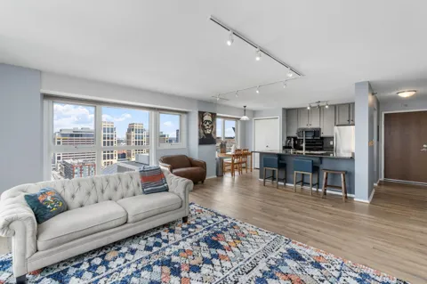 433 S 7th Street #1801