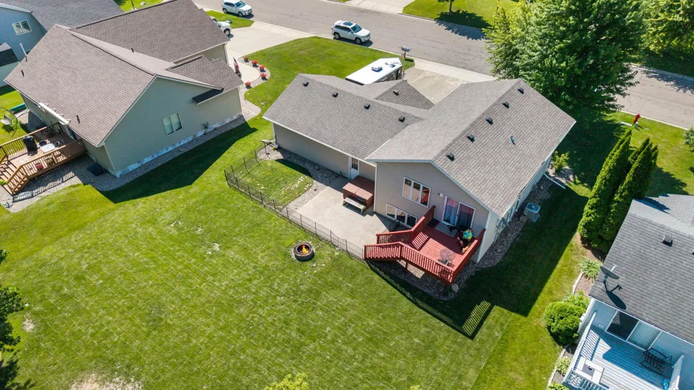 1291 Bellflower Lane NE Owatonna, MN 55060