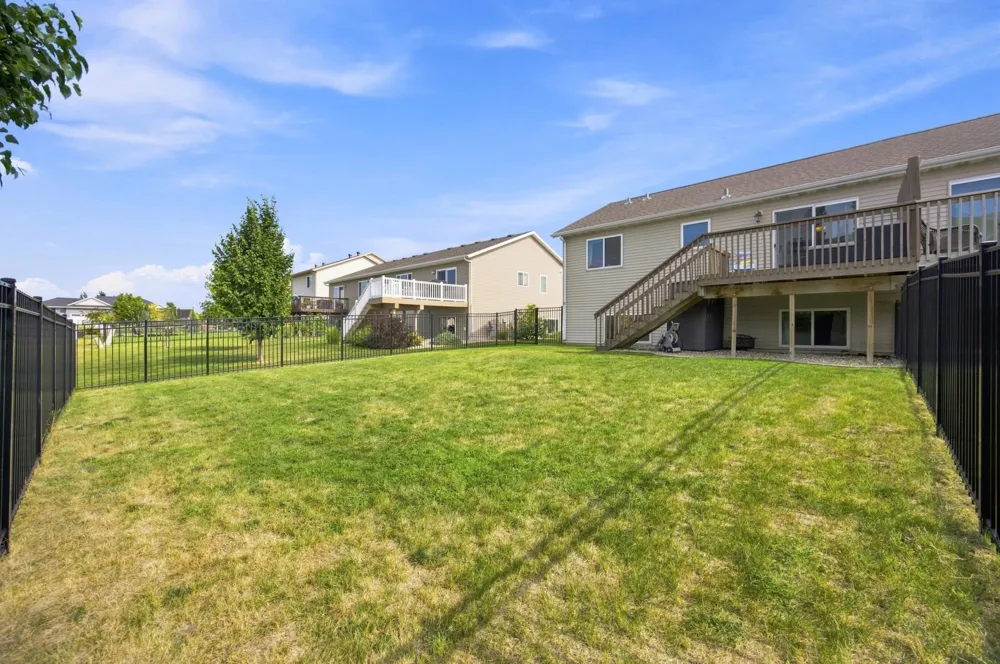 3542 23rd Avenue S Moorhead, MN 56560