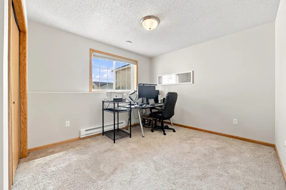 3542 23rd Avenue S Moorhead, MN 56560