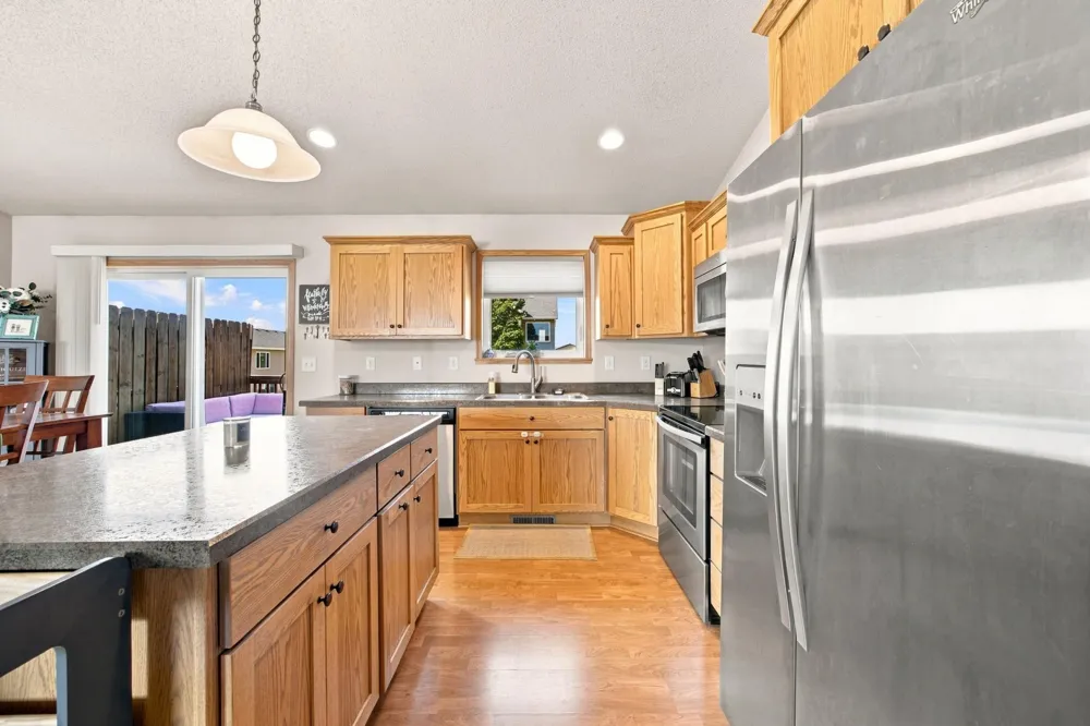 3542 23rd Avenue S Moorhead, MN 56560