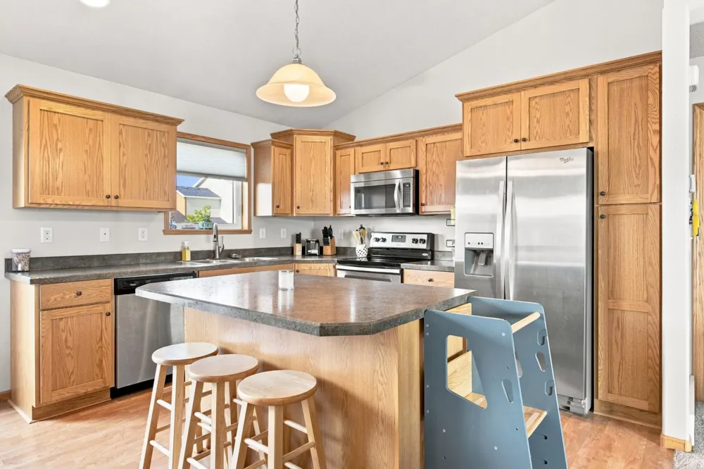3542 23rd Avenue S Moorhead, MN 56560