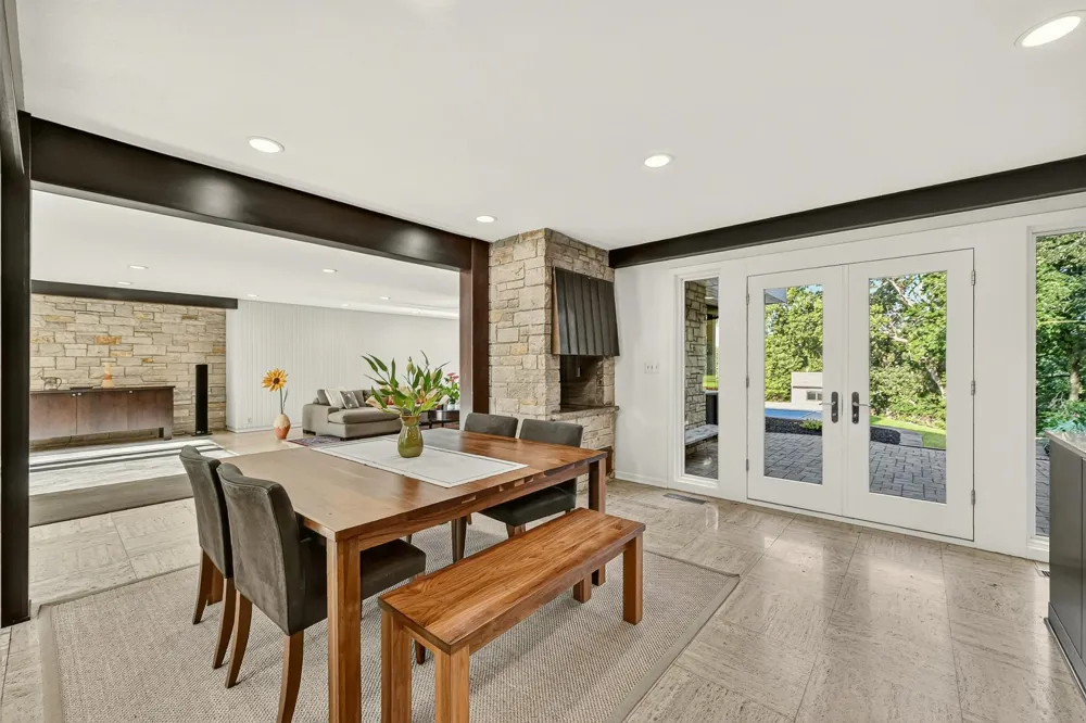 1061 Plummer Lane SW Rochester, MN 55902