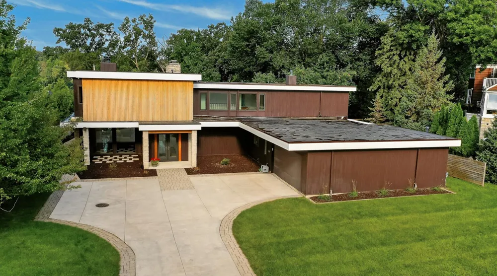 1061 Plummer Lane SW Rochester, MN 55902