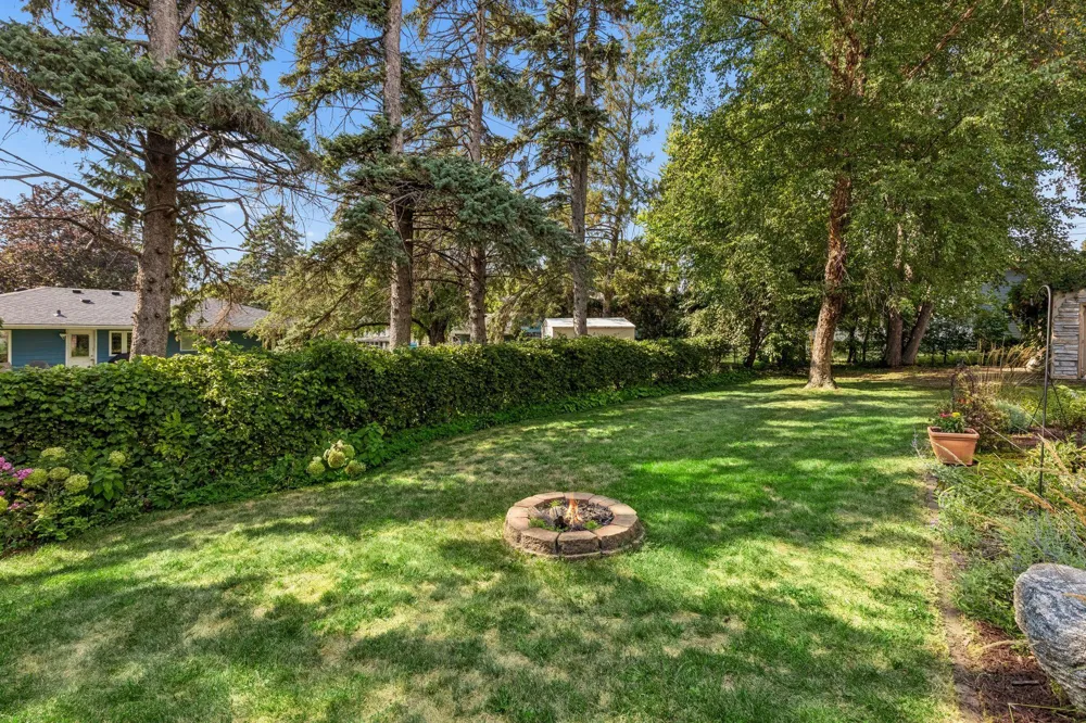 12718 Dupont Avenue S Burnsville, MN 55337