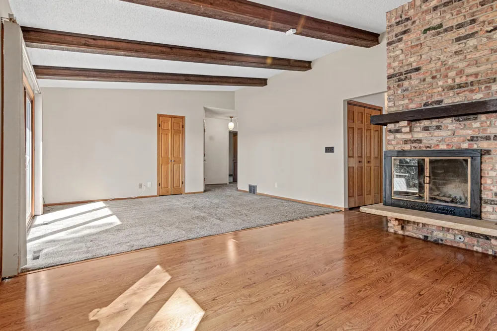 9339 Cedar Lake Road S Saint Louis Park, MN 55426