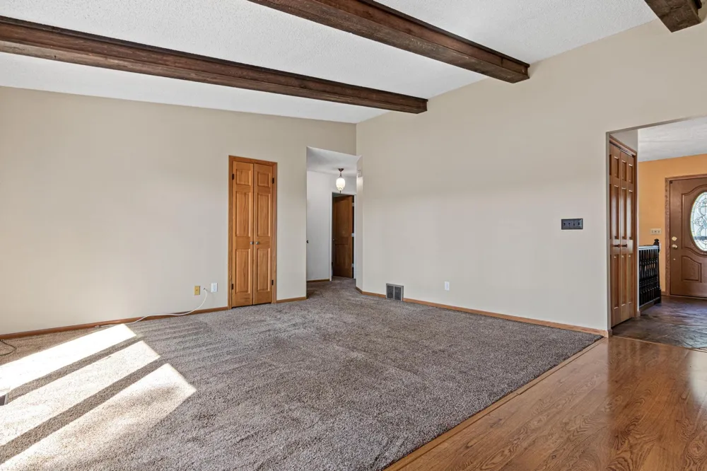 9339 Cedar Lake Road S Saint Louis Park, MN 55426