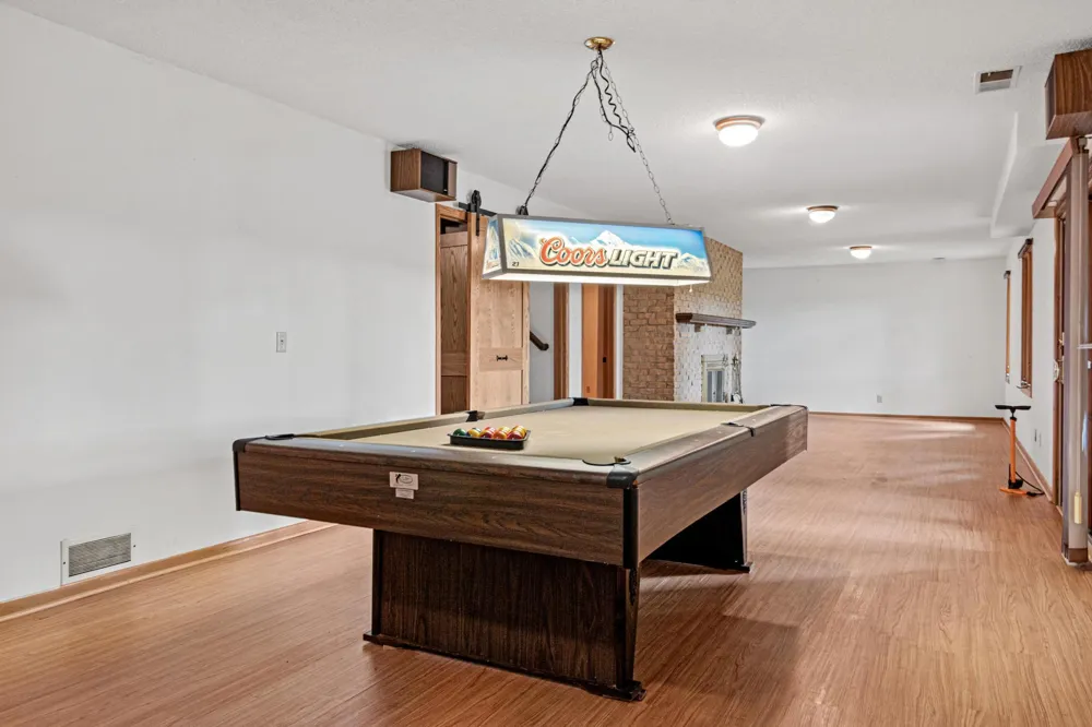 9339 Cedar Lake Road S Saint Louis Park, MN 55426