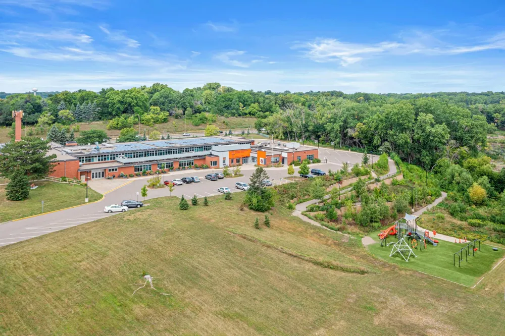 9339 Cedar Lake Road S Saint Louis Park, MN 55426