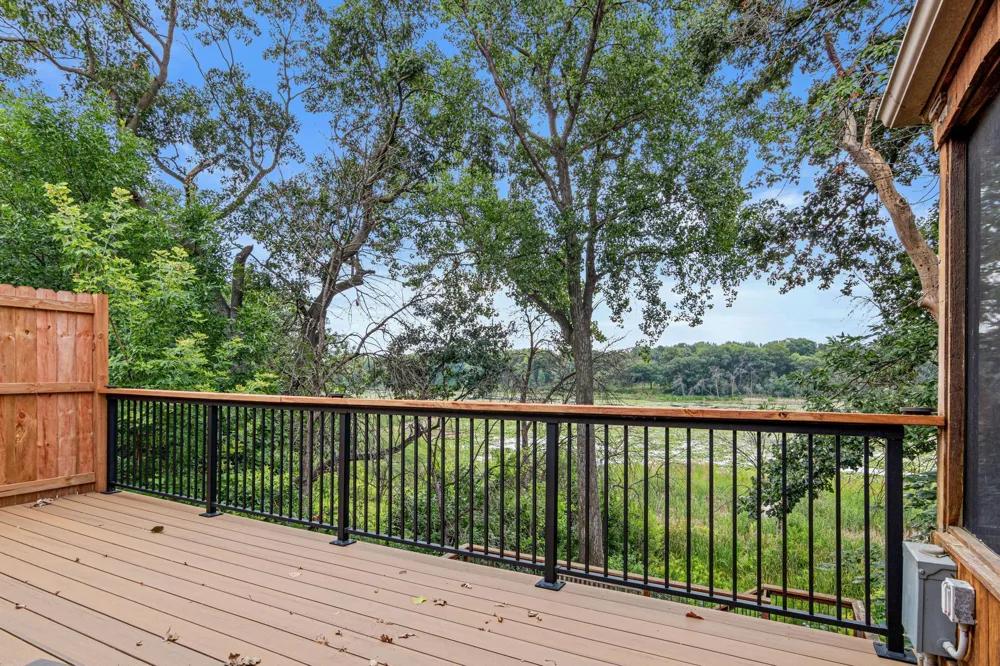 9339 Cedar Lake Road S Saint Louis Park, MN 55426