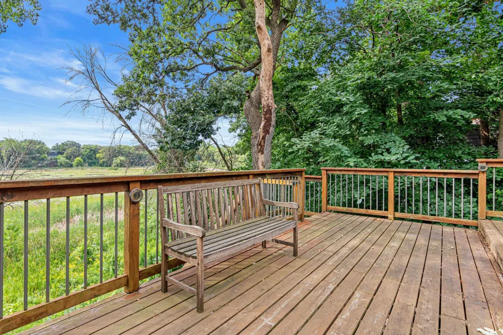 9339 Cedar Lake Road S Saint Louis Park, MN 55426