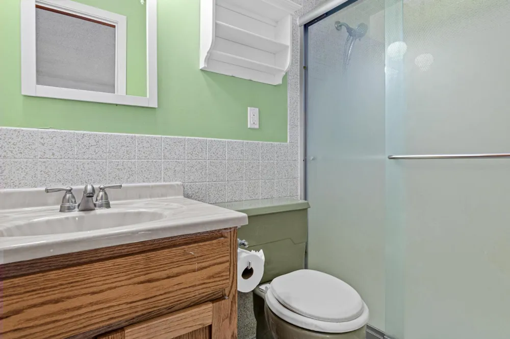 9339 Cedar Lake Road S Saint Louis Park, MN 55426
