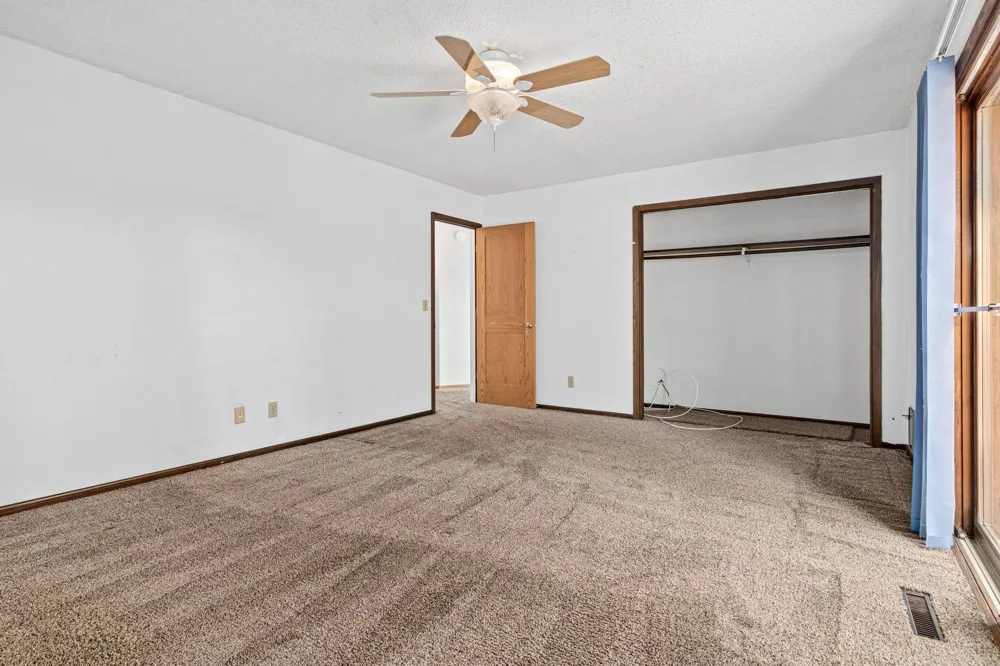 9339 Cedar Lake Road S Saint Louis Park, MN 55426