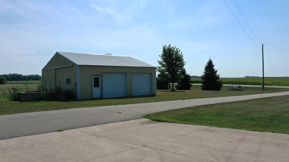 33826 County Road 18 Starbuck, MN 56381