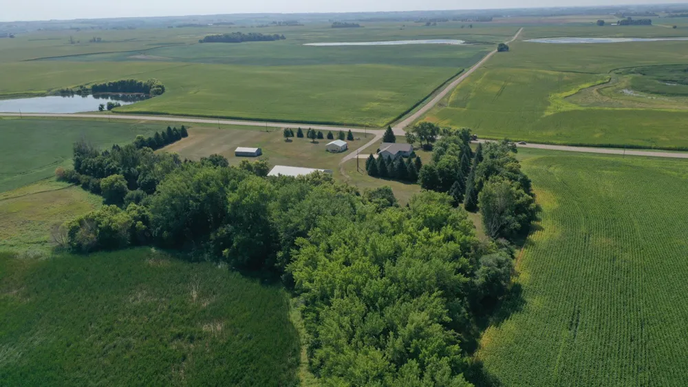 33826 County Road 18 Starbuck, MN 56381