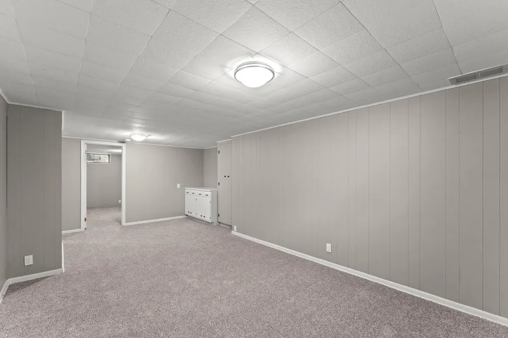 238 Macarthur Street W South Saint Paul, MN 55075