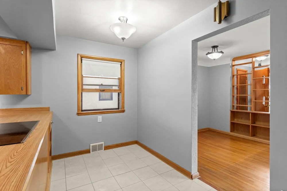 238 Macarthur Street W South Saint Paul, MN 55075