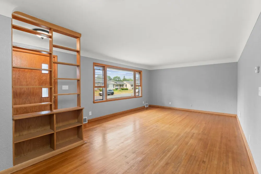 238 Macarthur Street W South Saint Paul, MN 55075