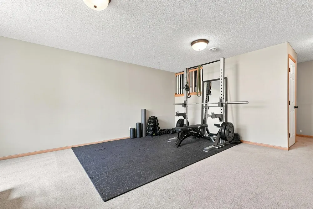 7606 Red Fox Trail Greenfield, MN 55373