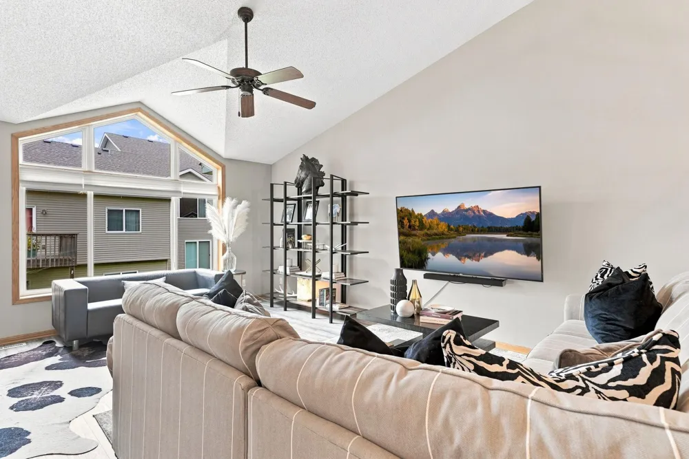 7606 Red Fox Trail Greenfield, MN 55373
