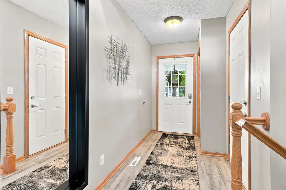 7606 Red Fox Trail Greenfield, MN 55373