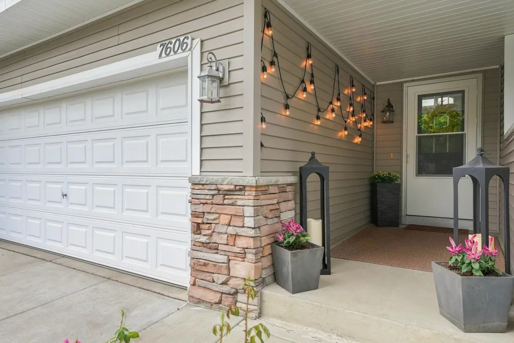 7606 Red Fox Trail Greenfield, MN 55373
