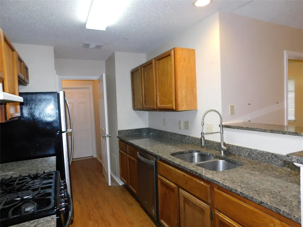 7900 West Gate Boulevard #A Austin, TX 78745