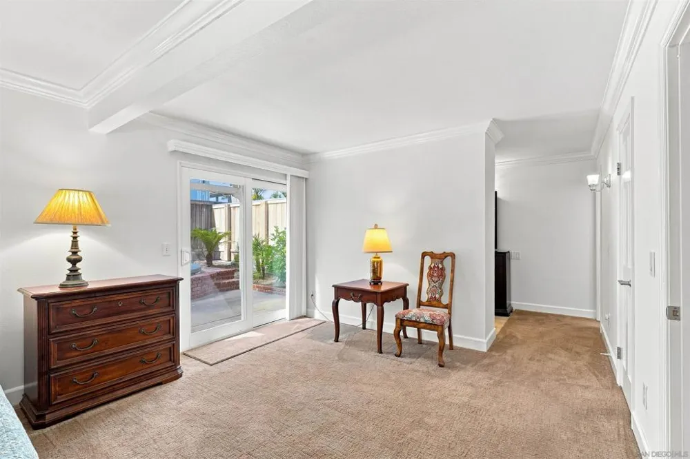 22 Catspaw Cape Coronado, CA 92118