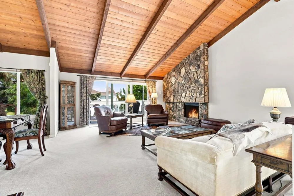 22 Catspaw Cape Coronado, CA 92118