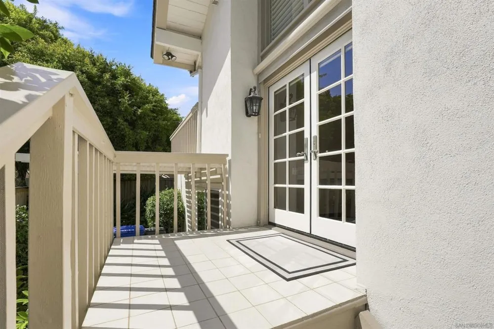 22 Catspaw Cape Coronado, CA 92118