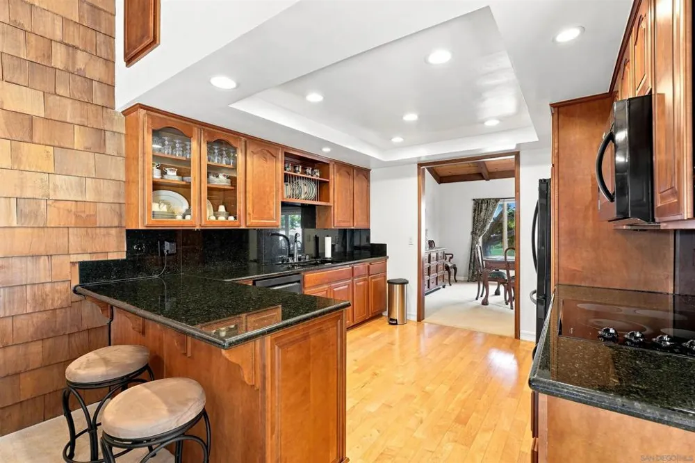 22 Catspaw Cape Coronado, CA 92118