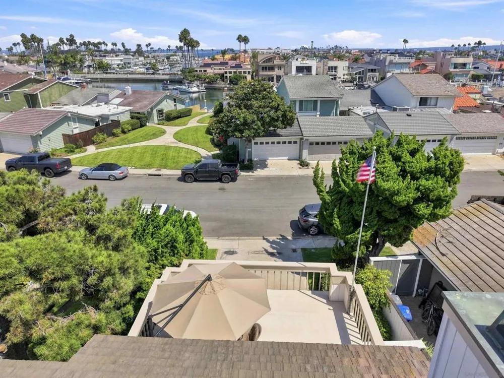 22 Catspaw Cape Coronado, CA 92118