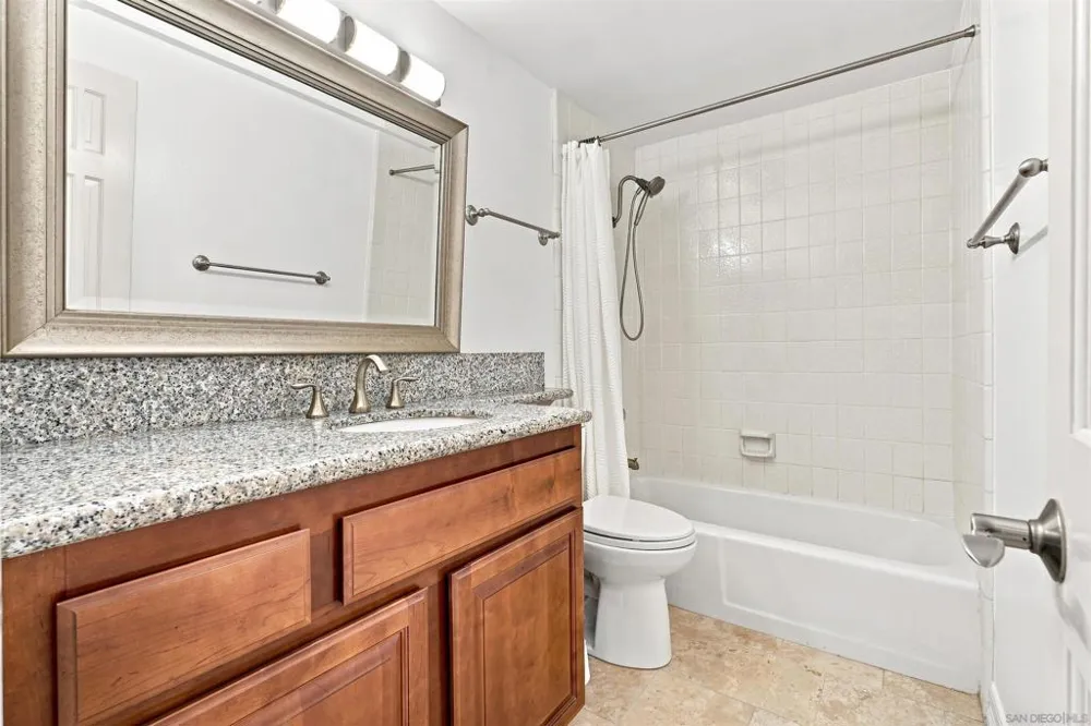 22 Catspaw Cape Coronado, CA 92118