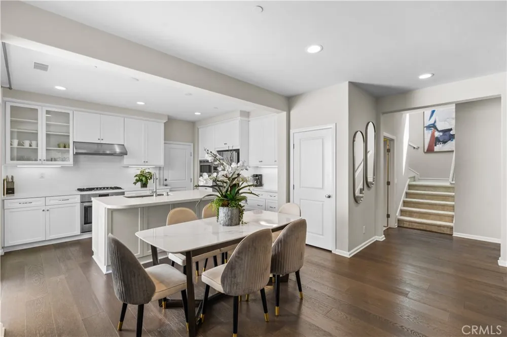 66 Desert Pne Irvine, CA 92620