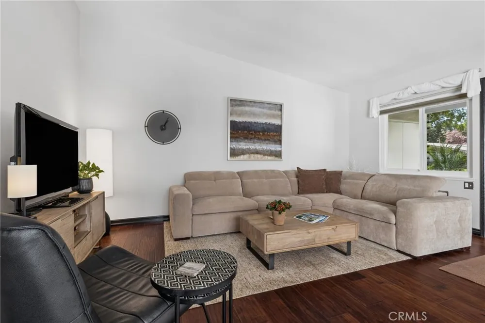 80 Calle Aragon #G Laguna Woods, CA 92637