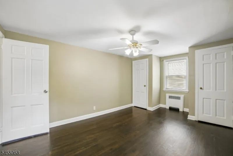 47 W Lawn Rd Livingston, NJ 07039