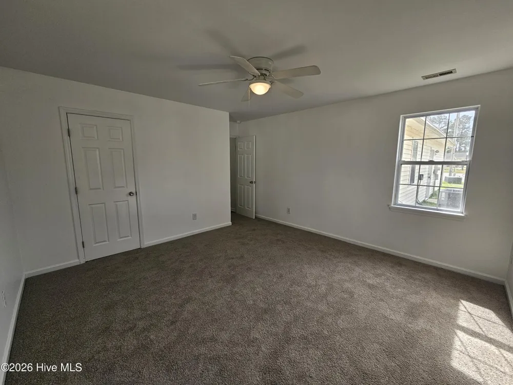 404 Chaps Court Jacksonville, NC 28546