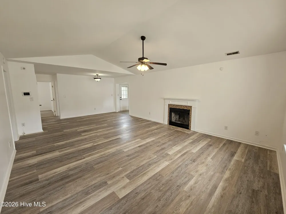 404 Chaps Court Jacksonville, NC 28546
