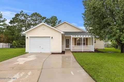 404 Chaps Court