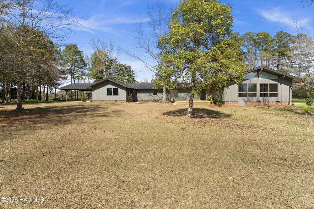Address Not Shown Lake Waccamaw, NC 28450