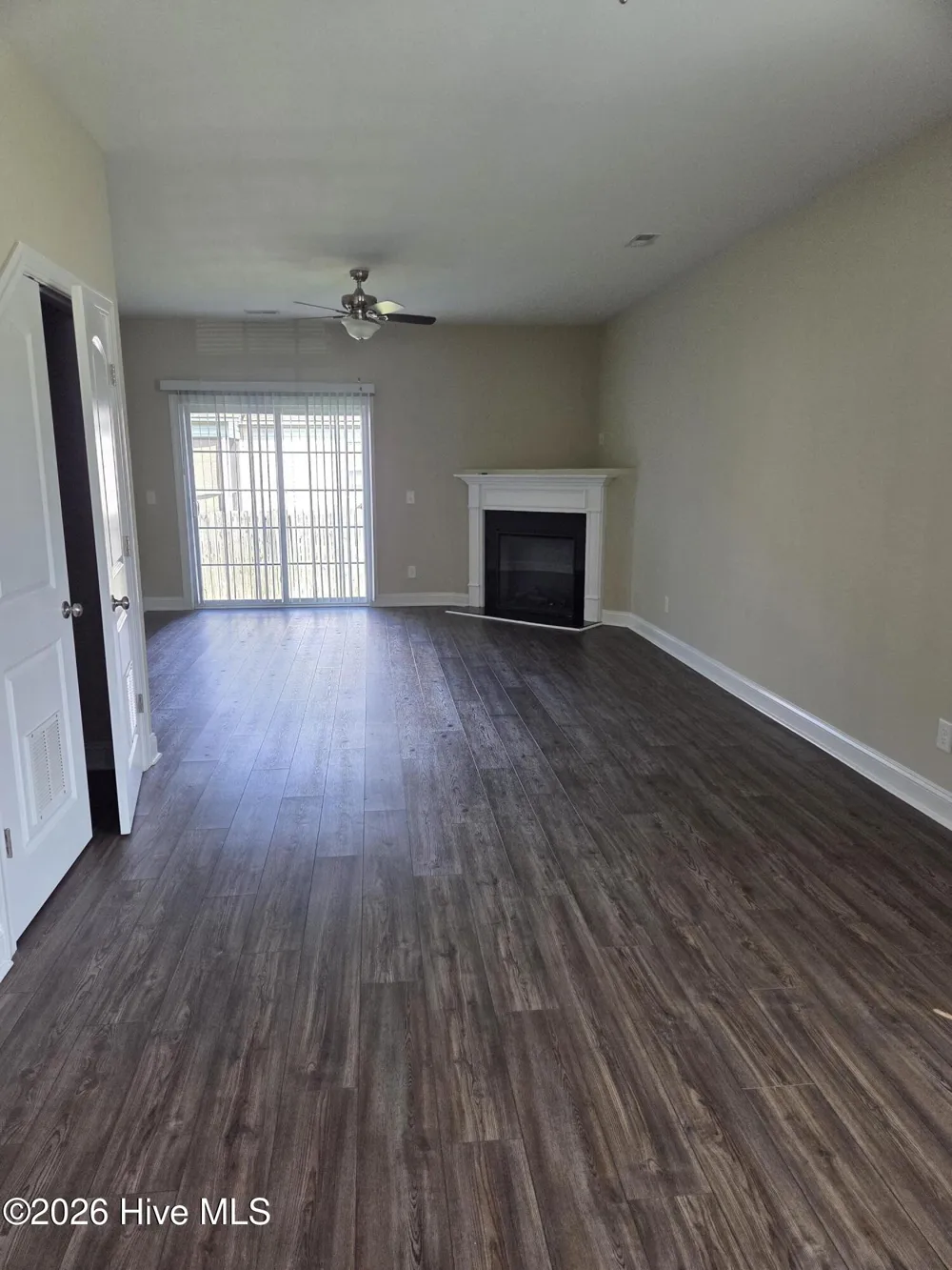 3909 Granada Drive #B Winterville, NC 28590