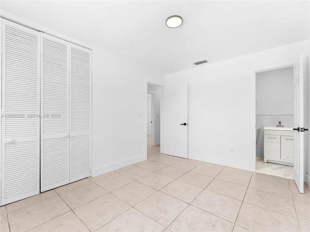 8241 SW 12th Ter Miami, FL 33144