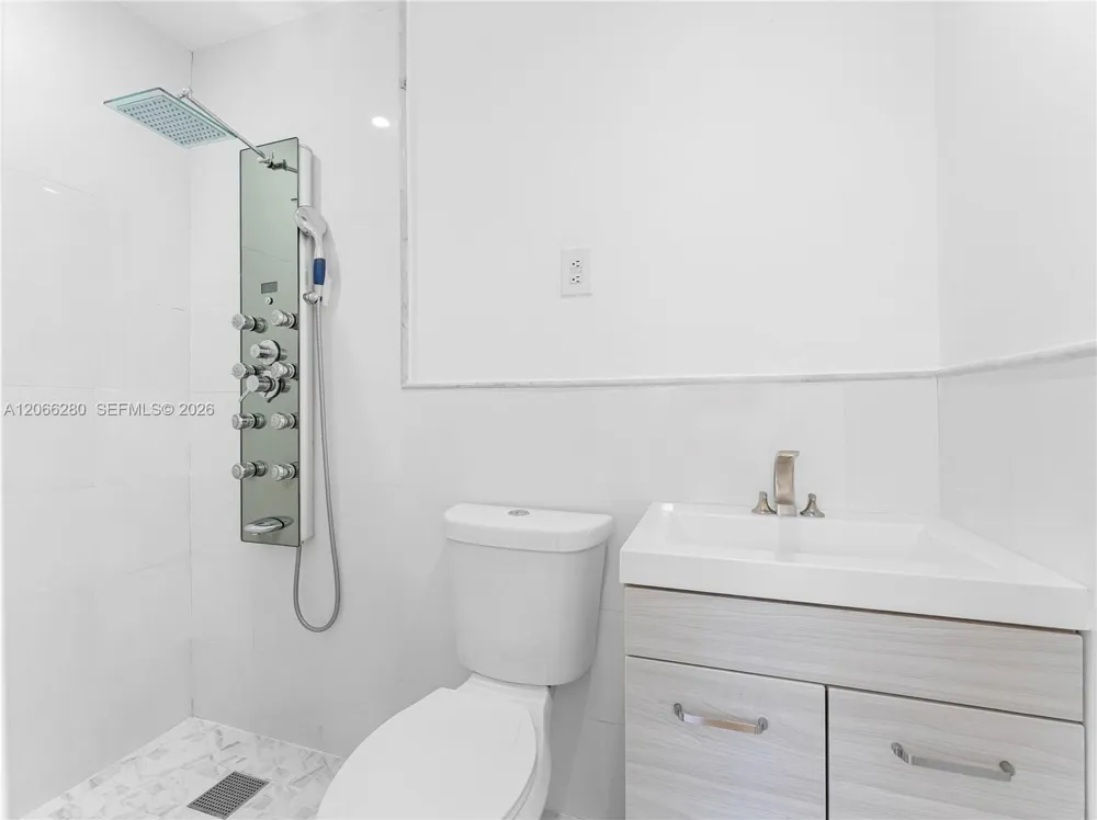 8241 SW 12th Ter Miami, FL 33144