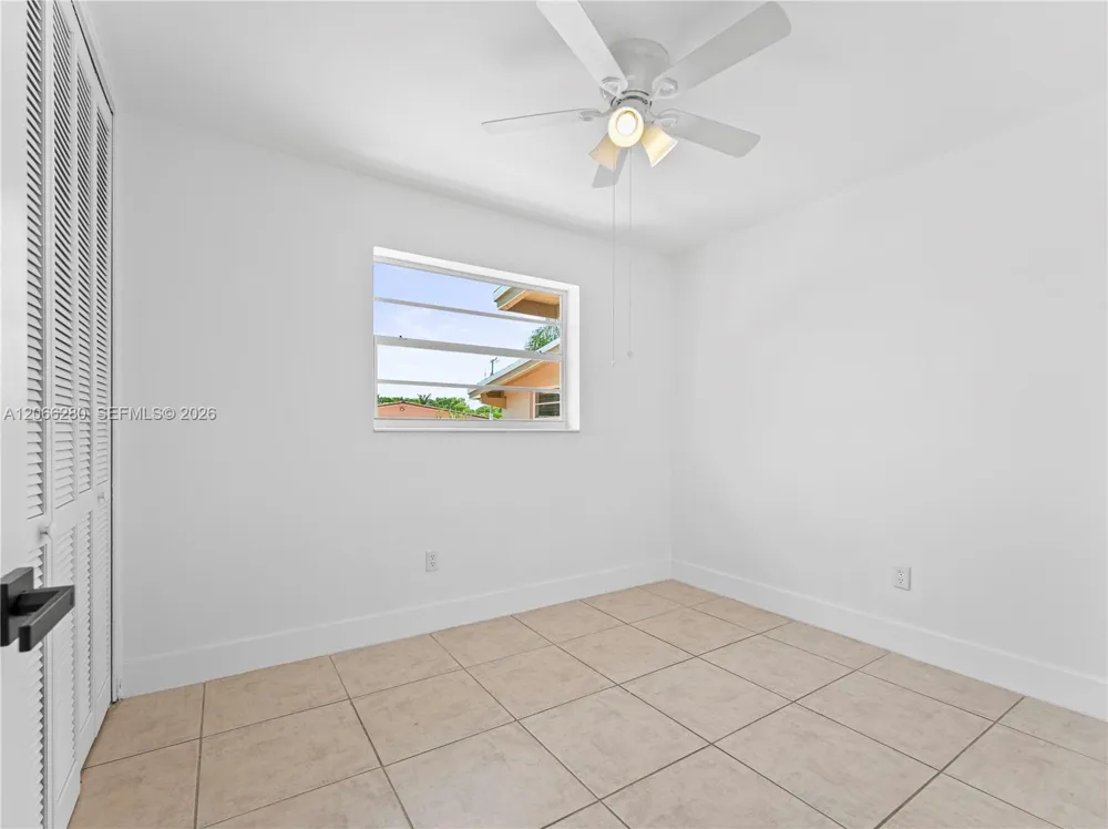 8241 SW 12th Ter Miami, FL 33144