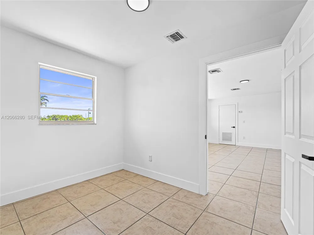 8241 SW 12th Ter Miami, FL 33144