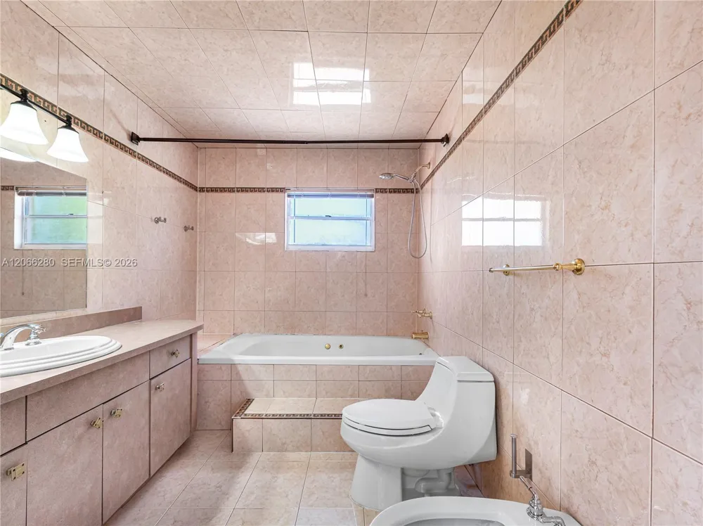 8241 SW 12th Ter Miami, FL 33144